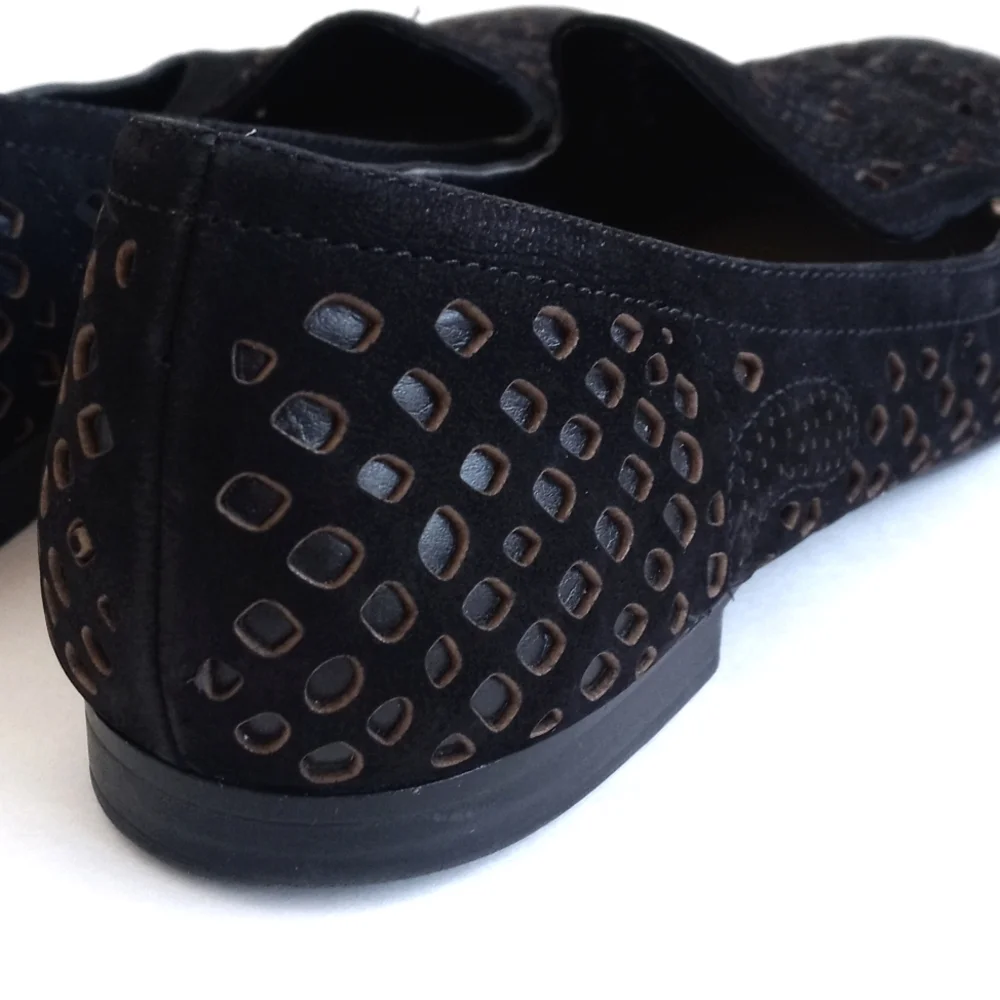 Naturalizer black leather